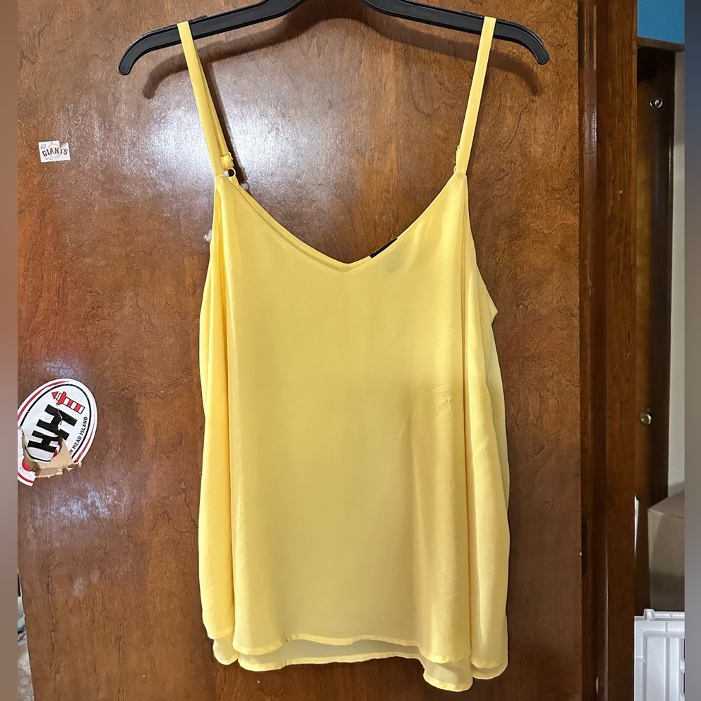 Torrid- Double Layered Chiffon Cami- Size 1 🌟 EUC 🌟